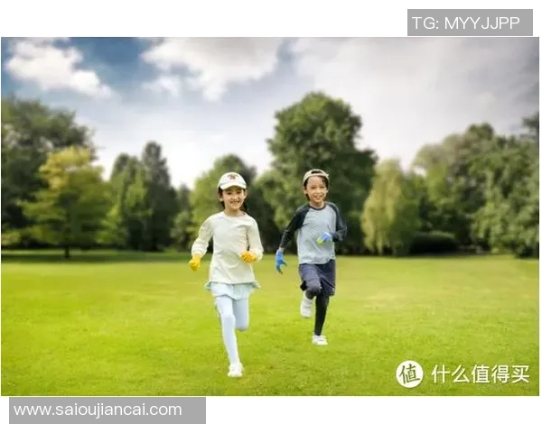 周丽独家分享飞盘运动技巧与心得体会助你轻松掌握飞盘乐趣